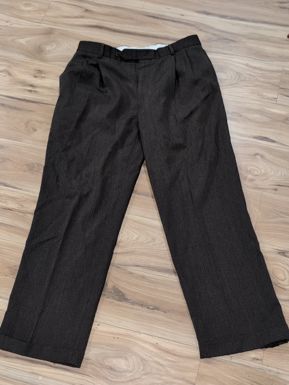 LBrooks  Brown BrothersMen's Dress Trousers
